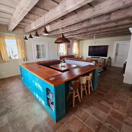 Lucia Casa de Férias